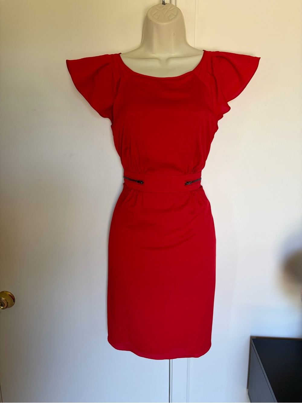 Gianni Bini Red Flutter-Sleeve Midi Sheath Dress